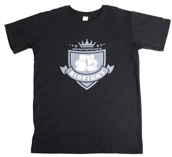 Уважаемые друзья! Мы выпустили клубные футболки.